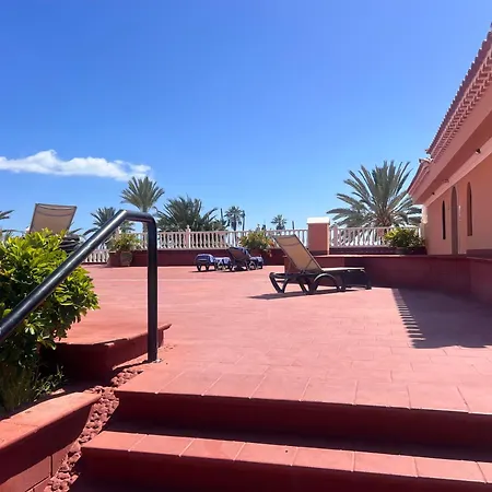 Seafront Royal Garden The View *